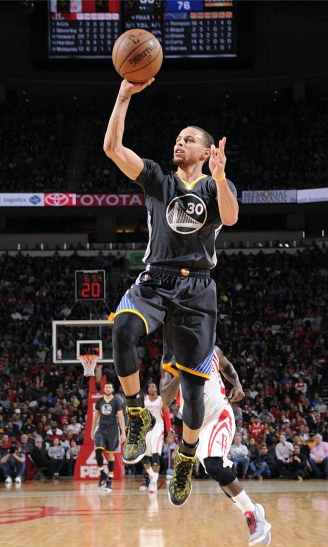 比的战术头 比的战术头