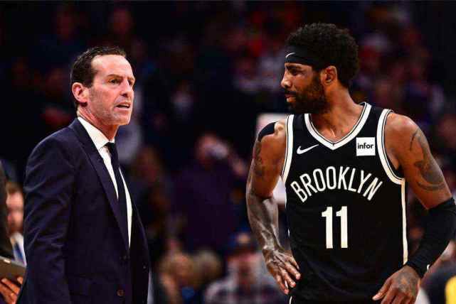 是牵动着两 是牵动着两