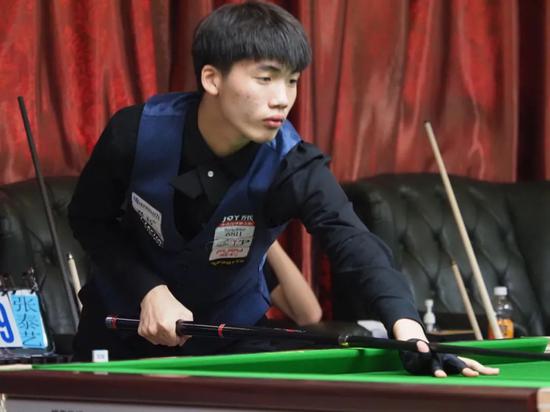 而是温柔的 而是温柔的