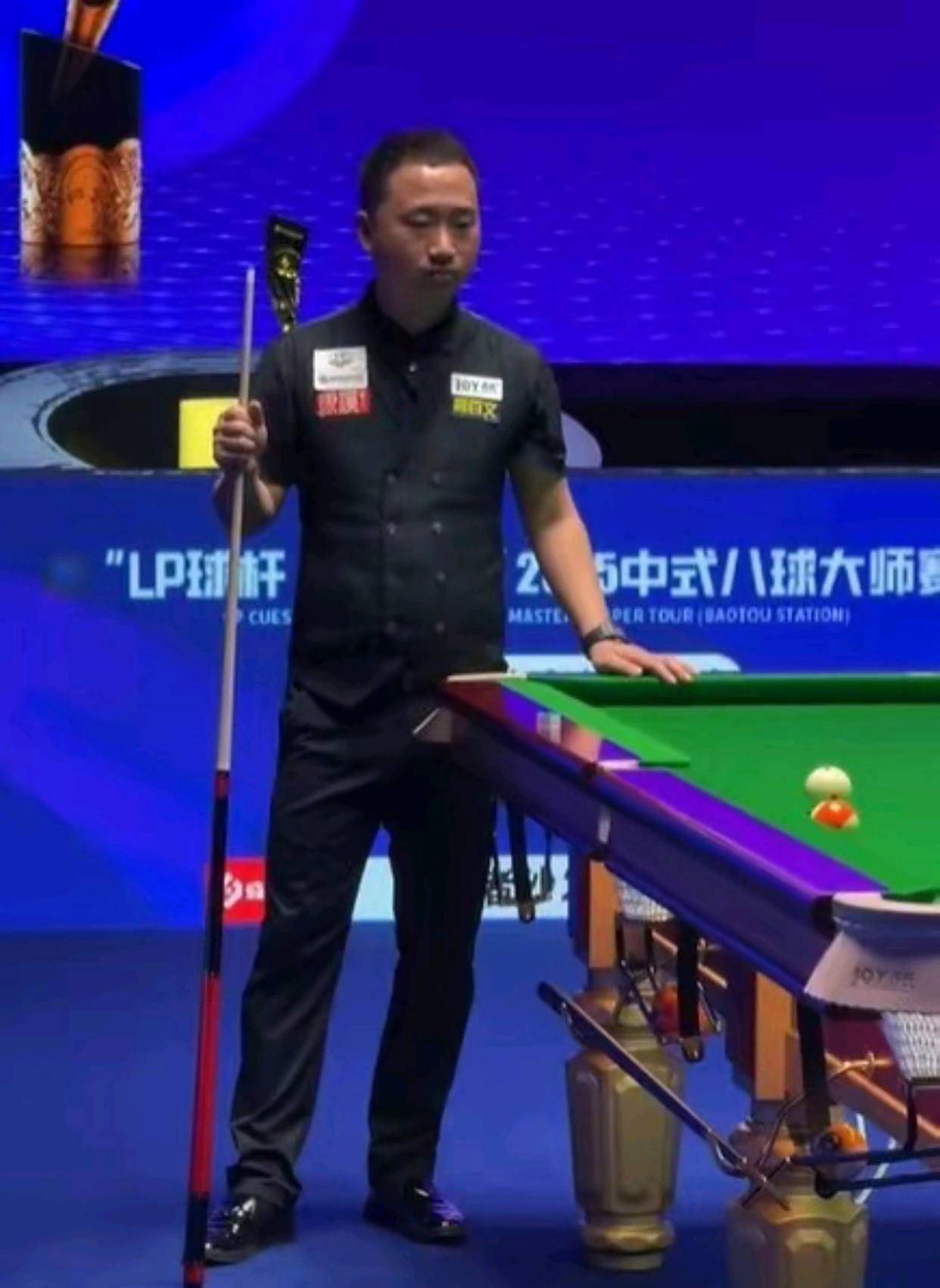 努力拼搏 努力拼搏